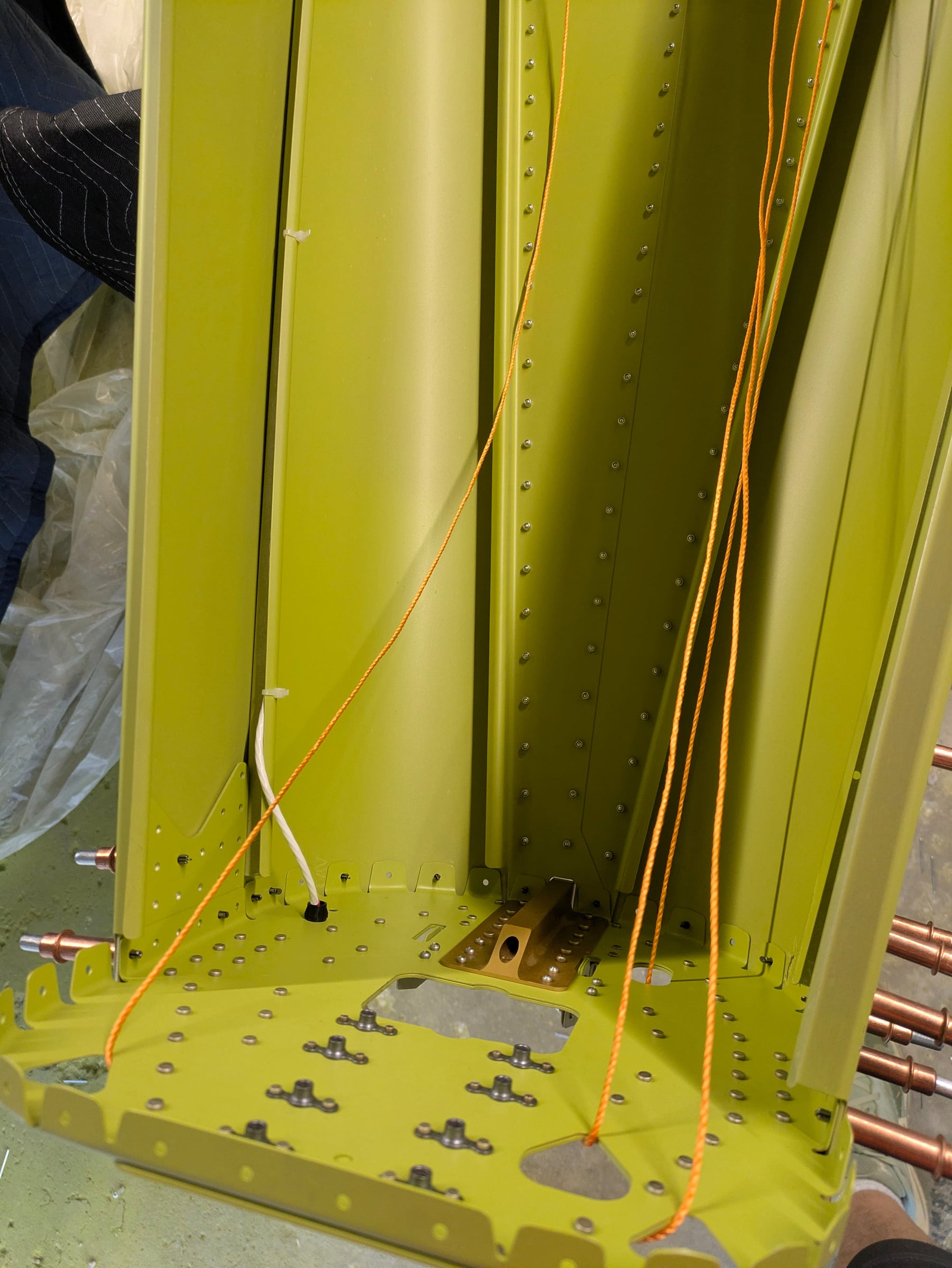 The trim wires run.